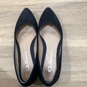 Chinese Laundry black pumps